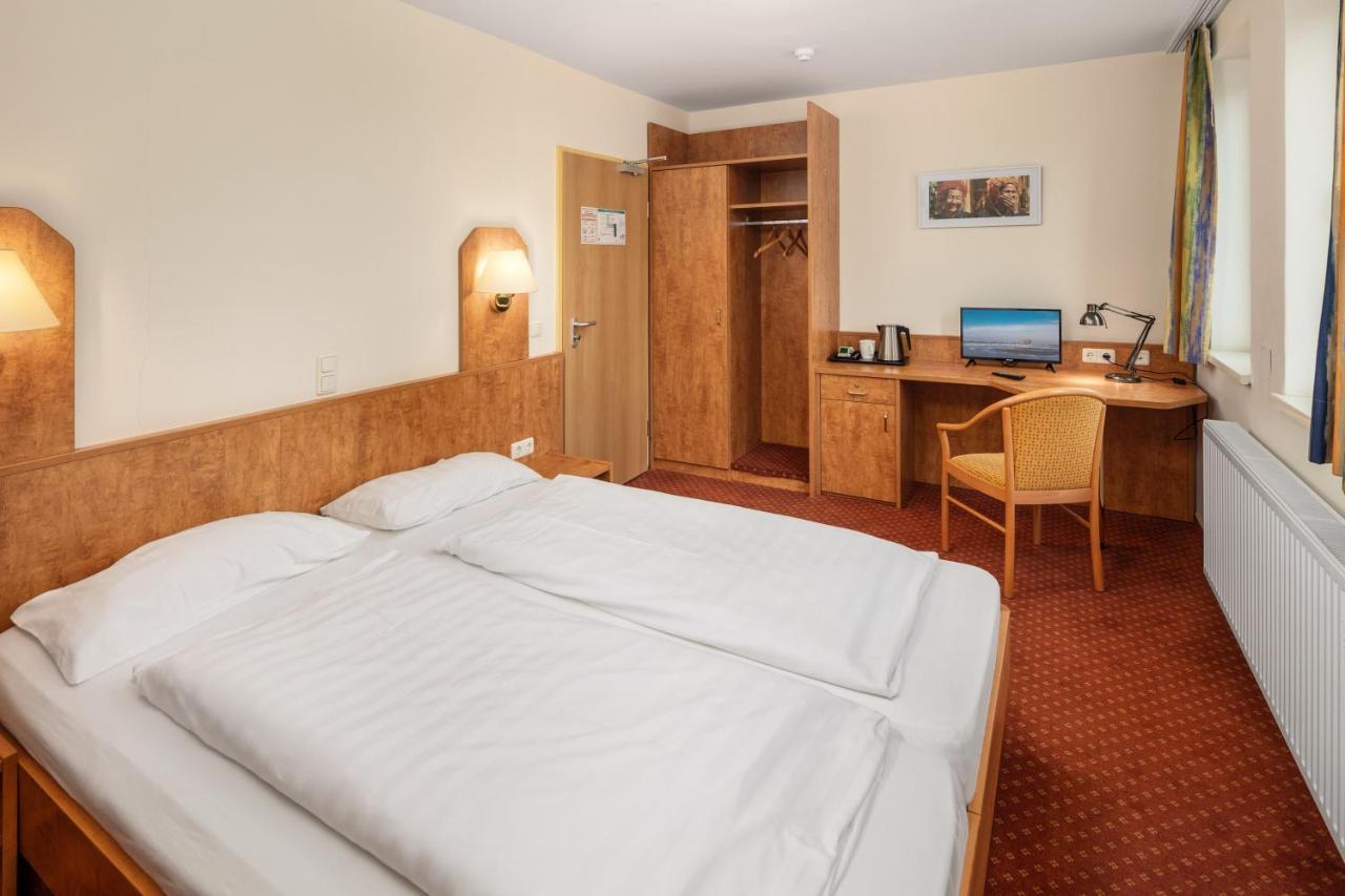 Academy Lodge Boardinghouse Hamburg Bagian luar foto